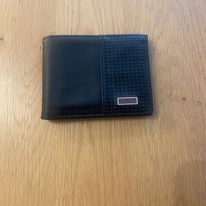 Guess Black Textured Men's Wallet